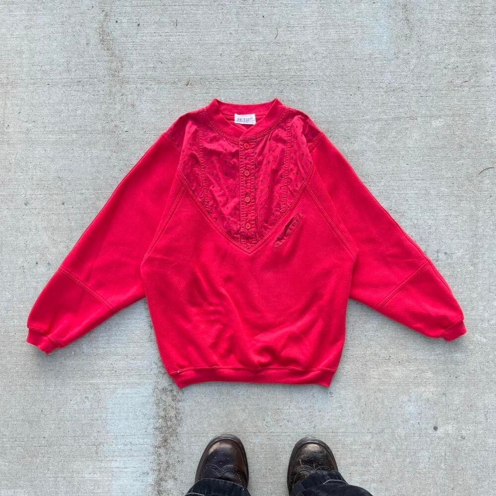 Crazy 90s Metro Triple Button 3/4 Sleeve Pullover